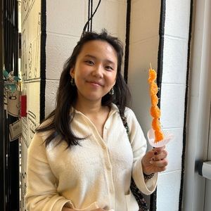 Meet your Posher, Vivian